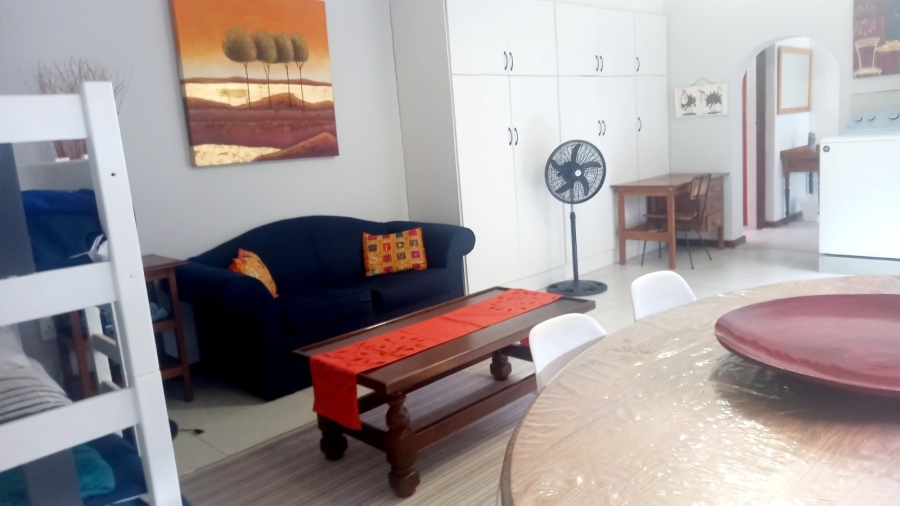To Let 1 Bedroom Property for Rent in Middedorp Western Cape